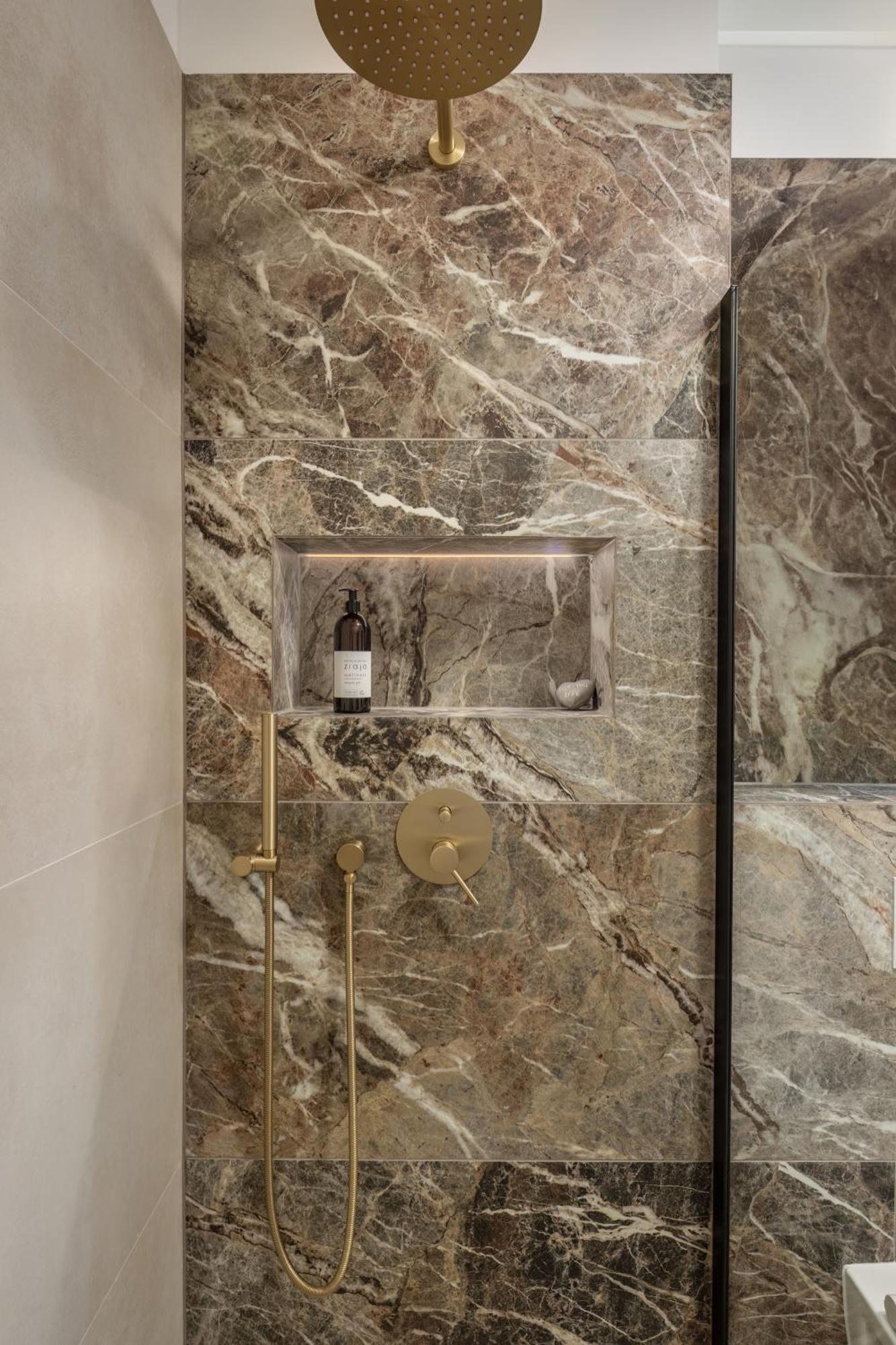 רייקה Upper Premium Apartments מראה חיצוני תמונה