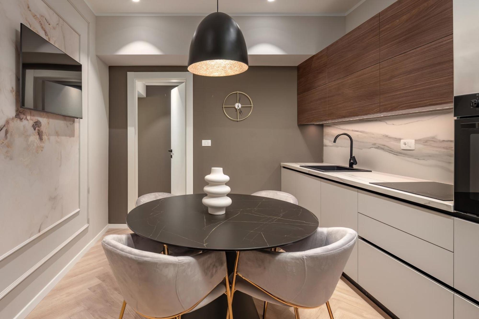 רייקה Upper Premium Apartments מראה חיצוני תמונה