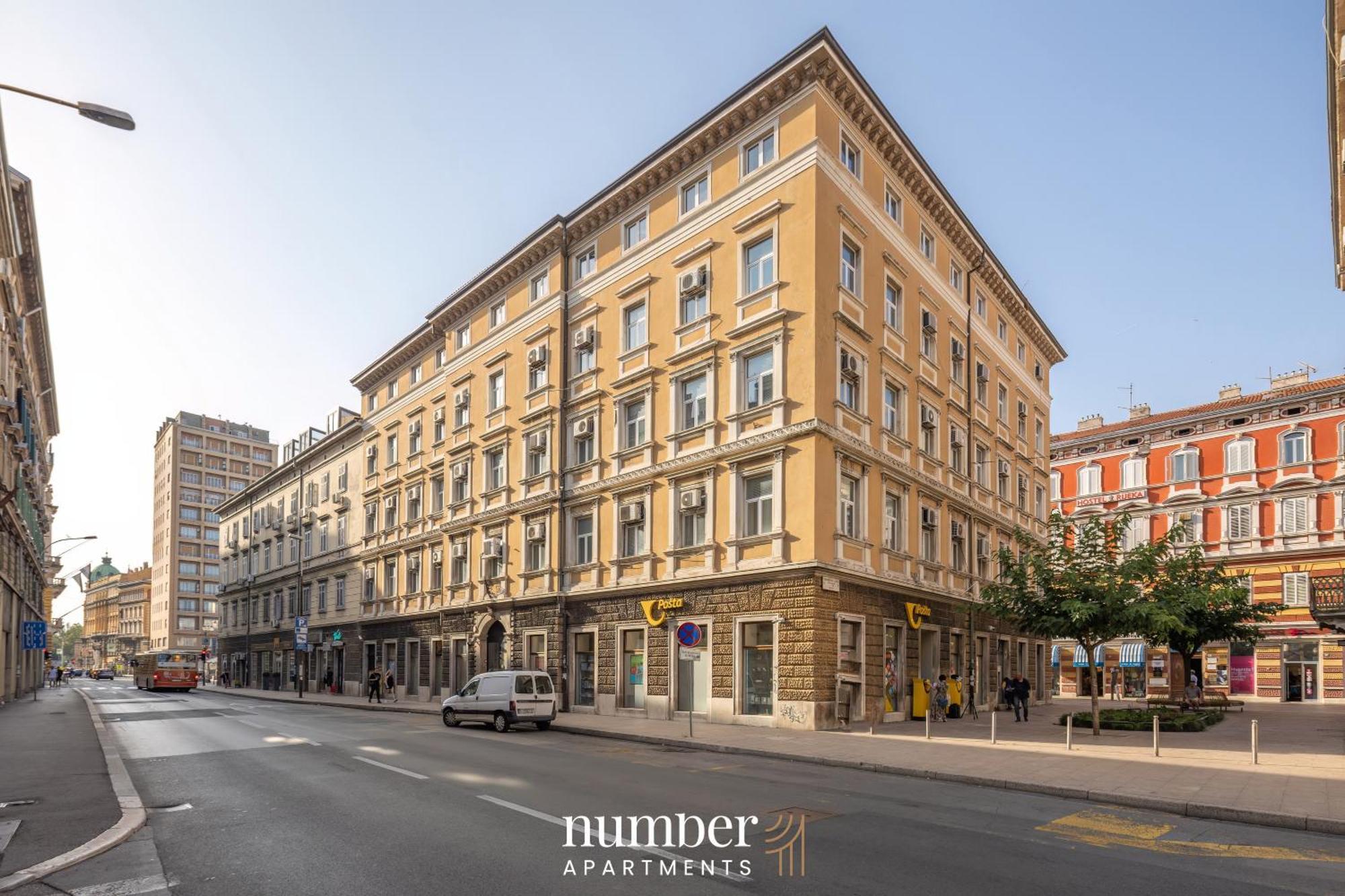 רייקה Upper Premium Apartments מראה חיצוני תמונה